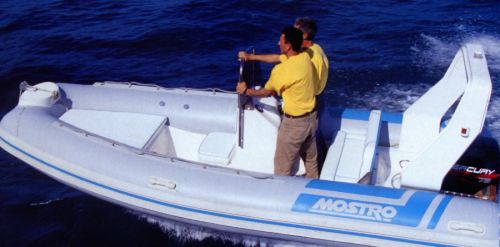 Embarcación neumática fueraborda - 451 - Mostro - RIB / con consola lateral / offshore