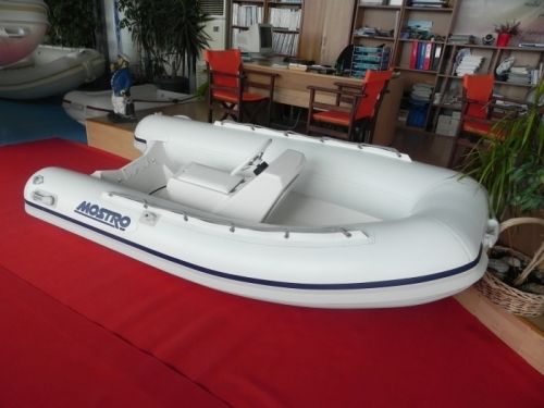 Embarcación neumática fueraborda - 320 PLEASURE - Mostro - semirrígida / con consola central / con consola jockey