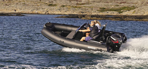 Embarcación neumática fueraborda - EAGLE 4 - Brig - RIB / open / con consola lateral