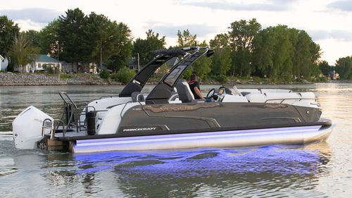 Barco pontón fueraborda - VOGUE® 25 XT - Bateaux Princecraft - tri-tube / open / con consola lateral