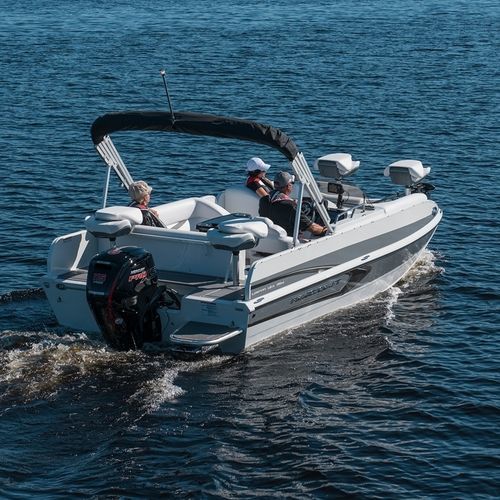 Deck-boat fueraborda - VENTURA 194 - Bateaux Princecraft - de gas / open / bow-rider