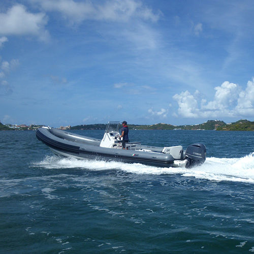 Barco profesional barco utilitario - F28 - AB Inflatables - fueraborda / de PRFV / embarcación neumática semirrígida