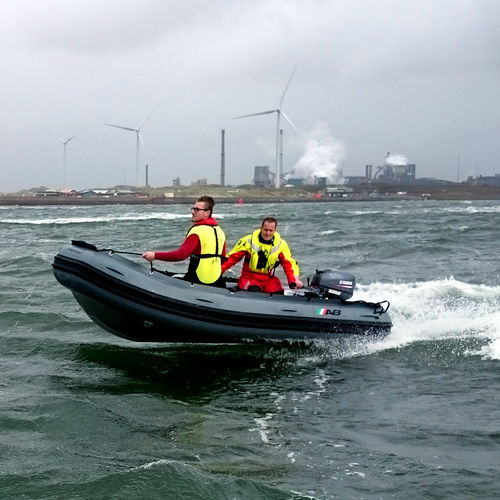 Barco profesional barco de salvamento - A12 - AB Inflatables - fueraborda / de aluminio / embarcación neumática semirrígida