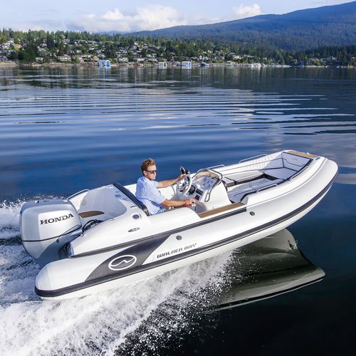 Embarcación neumática fueraborda - Generation 525 DLX - Walker Bay Boats - RIB / con consola central / open