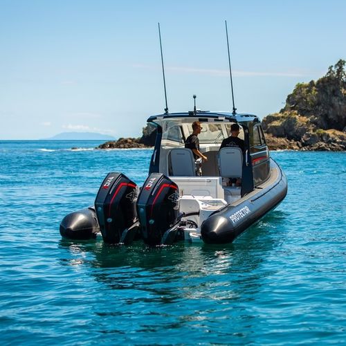 Embarcación neumática fueraborda - 330 TARGA - Rayglass Boats - bimotor / semirrígida / con cockpit cerrado