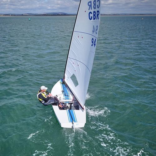Barco de vela ligera individual - OK - Ovington - de regata / cat boat