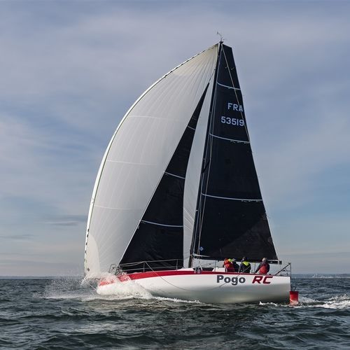 Velero de regata y crucero - Pogo RC - POGO STRUCTURES - de regata / con 3 camarotes / con 6 literas