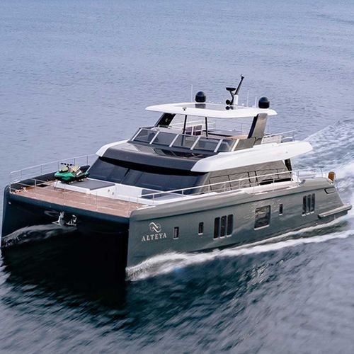 Yate a motor catamarán a motor - 70 Sunreef Power - Sunreef Yachts - de crucero / con fly / con 5 camarotes
