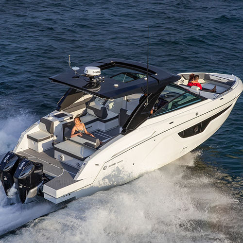 Barco cabinado fueraborda - 34 GLS OB - Cruisers - bimotor / open / con doble consola