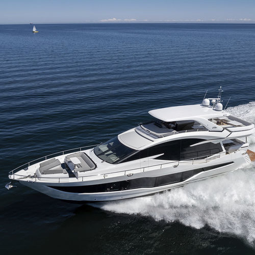 Yate a motor de crucero - 800 FLY - Galeon - con fly / con 5 camarotes / de fibra de carbono