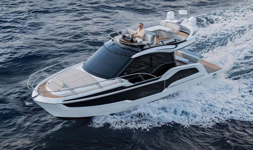 Barco cabinado intraborda - 420 FLY - Galeon - bimotor / con fly / 12 personas máx.