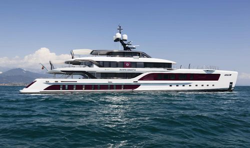 Megayate de crucero - M/Y QUINTA ESSENTIA  - Admiral yachts - clásico / explorer / con fly cerrado