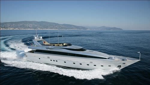 Superyate de crucero - M/Y BE COOL - Admiral yachts - con fly / de desplazamiento / aluminio