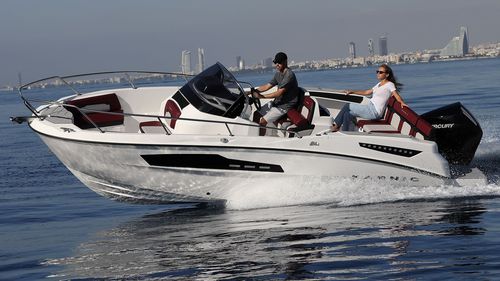 Barco open fueraborda - SL641 - Karnic - con consola central / 7 personas máx. / con solárium
