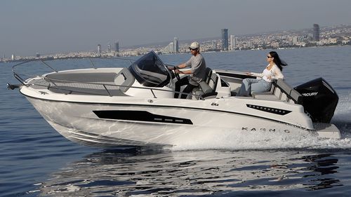Barco open fueraborda - SL642 - Karnic - con consola central / 7 personas máx. / con camarote