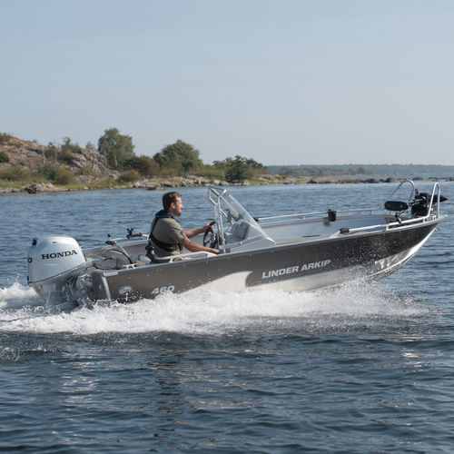 Barco open fueraborda - ARKIP 460 - Linder - con consola lateral / de esquí acuático / de pesca deportiva