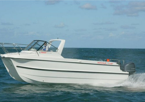 Cabin-cruiser catamarán - 3000 - Noosa Cat Australia - fueraborda / open
