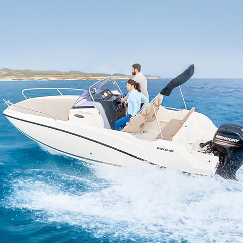 Walkaround fueraborda - Activ 605 Sundeck - Quicksilver Boats - con consola central / open / 7 personas máx.