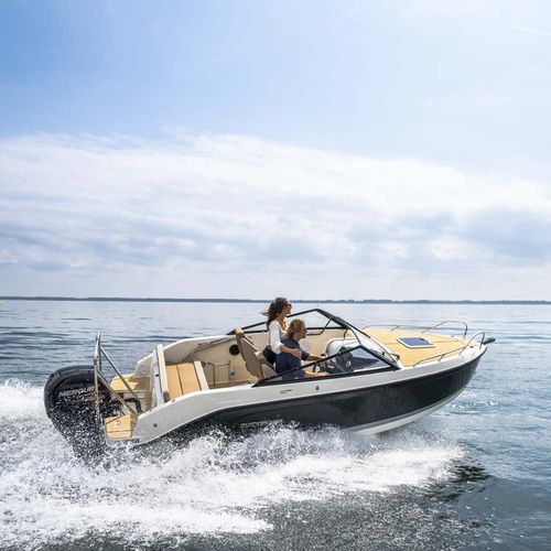 Day-cruiser fueraborda - Activ 605 Cruiser - Quicksilver Boats - open / con doble consola / de crucero