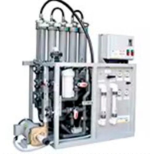 Desalinizador marino - Village Marine LT Water Series - Parker Hannifin - de ósmosis inversa / compacto