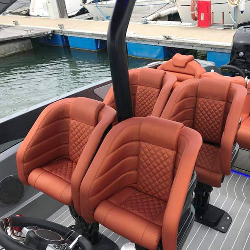 Asiento piloto - P 397 MEDUZA - Besenzoni SpA - para barco / con reposabrazos / eléctrico
