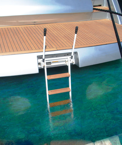 Escalera para barco - SI 401 BIG MAREA - Besenzoni SpA - abatible / de embarque / para plataforma