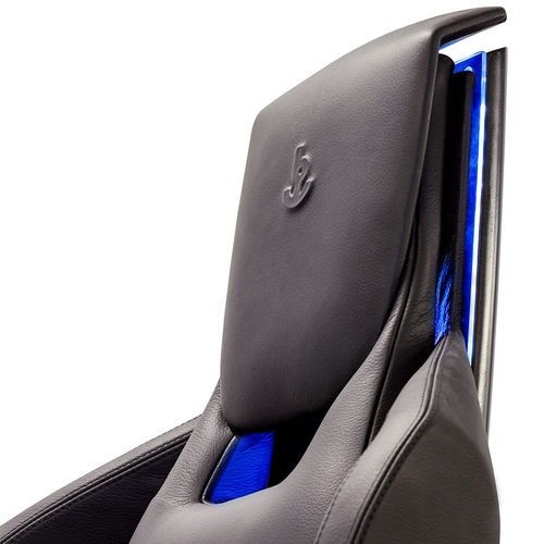 Asiento piloto - P 400 F MATRIX - Besenzoni SpA - para yate / con reposabrazos / ajustable