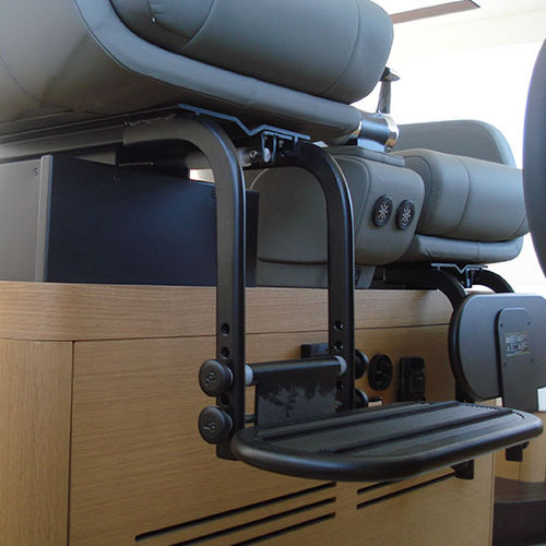 Pie para asiento piloto para barco - S 494 - Besenzoni SpA - ajustable / eléctrico / de aluminio