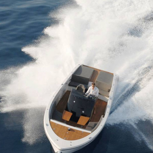 Barco cabinado intraborda - 1017 GT Air - FRAUSCHER BOOTSWERFT - bimotor / open / con consola central