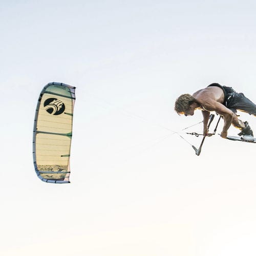 Cometa kitesurf C-shape - FX2 - Cabrinha Kites - híbrida / de freeride / rápida