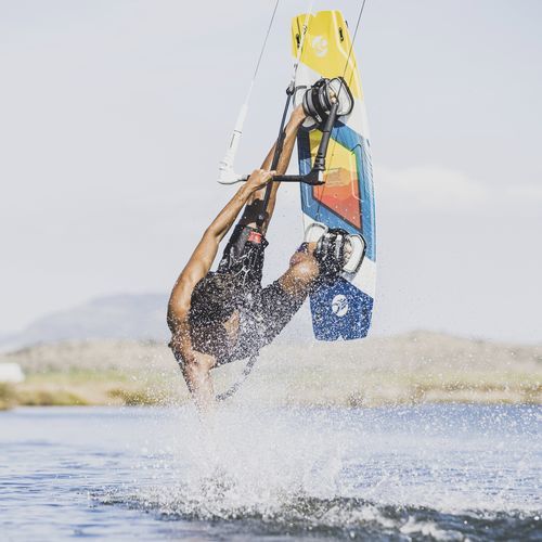 Tabla de kitesurf twin-tip - ACE HYBRID - Cabrinha Kites - híbrida / de freeride / de freestyle