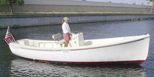 Barco open fueraborda - ElectroBay - Ray Electric Outboard - eléctrico / con consola central / para la pesca