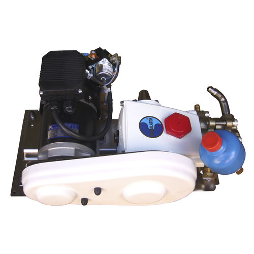 Desalinizador para barco - D30  - Dessalator - para yate / de ósmosis inversa / 24 V