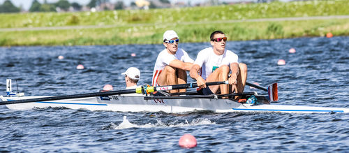 Bote de remo de regata - F12 - Filippi - dos en punta