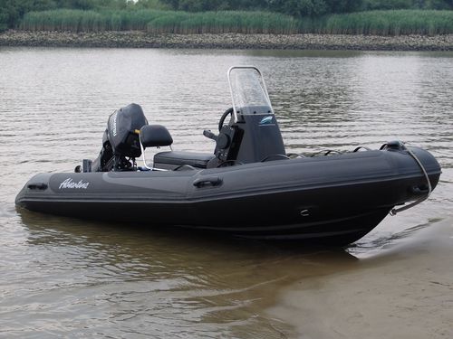 Embarcación neumática fueraborda - Vesta V-380 - Adventure Inflatable boats - semirrígida / con consola central / open