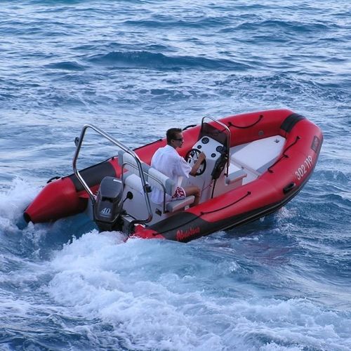 Embarcación neumática fueraborda - Vesta V-450 - Adventure Inflatable boats - semirrígida / con consola central / open