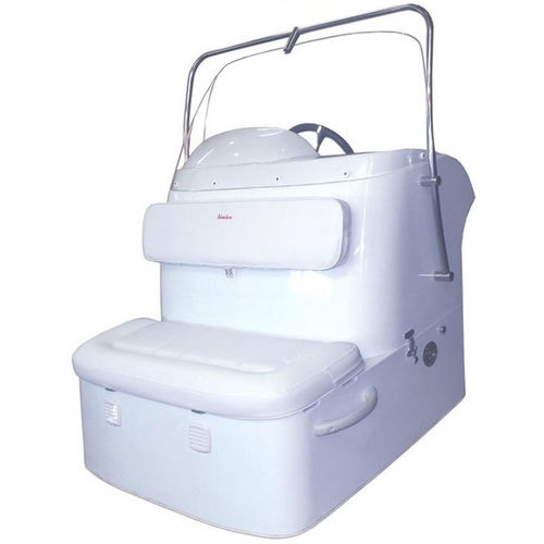 Consola de pilotaje central - Adventure Inflatable boats - con respaldo / con asiento delantero / 2 plazas