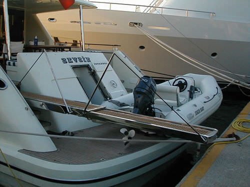 Pasarela para barco - EZB-1210 series - Ezberci Marine - telescópica / abatible / con mando a distancia