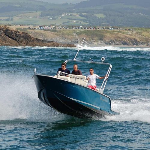 Barco open fueraborda - M 650 - MOGGARO ALUMINIUM YACHTS - con consola central / de pesca deportiva / de aluminio