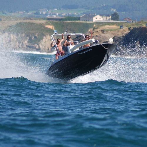 Barco open fueraborda - 550 - MOGGARO ALUMINIUM YACHTS - con consola central / con consola lateral / de pesca deportiva