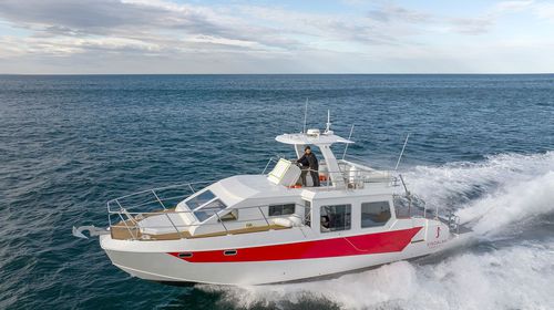 Barco profesional embarcación de apoyo al buceo - 1500 - MOGGARO ALUMINIUM YACHTS - hidrojet intraborda / híbrido diésel-eléctrico