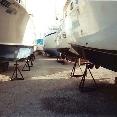 Pie de puesta en dique para barco de motor - PBS1P/PBS1G - Hostar - ajustable / para quilla