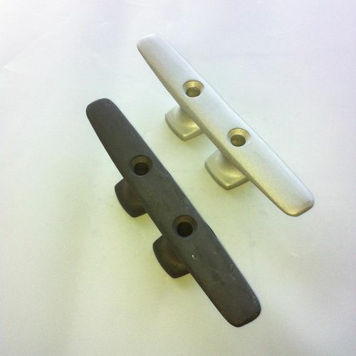 Bita para barco - John Mast - plana / de aluminio