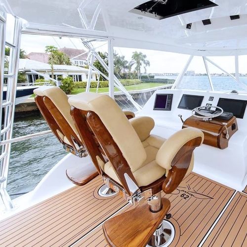 Asiento piloto - MAXIMUS - Pompanette - para barco / con reposabrazos / respaldo alto