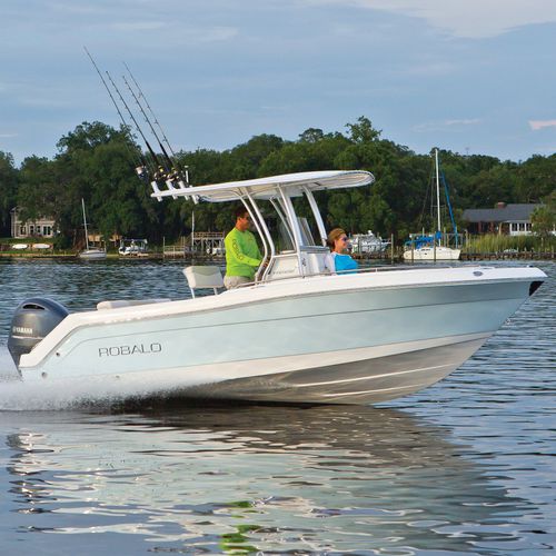 Barco open fueraborda - R222 - Robalo - con consola central / de pesca deportiva / 10 personas máx.
