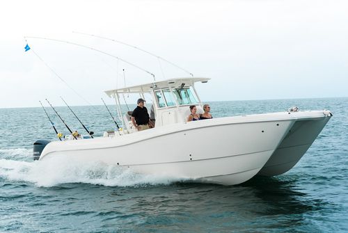 Barco open catamarán - 320CC - World Cat - fueraborda / bimotor / de pesca deportiva