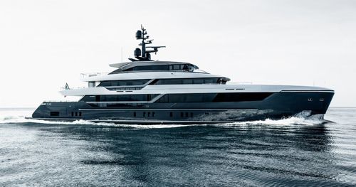 Megayate de crucero - Alma - Cantieri Navali San Lorenzo - raised pilothouse / de acero