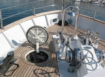 Escotilla para barco - 2400 SERIES - Freeman Marine Equipment - para remolcador / para yate / cuadrada