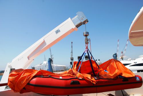 Pescante para barco de salvamento - 39GR2 - Pin-craft - eléctrico e hidráulico / pivotante / telescópico
