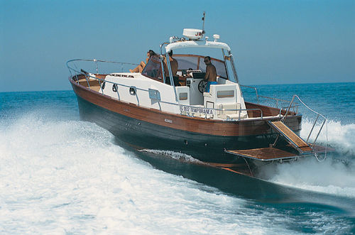 Barco cabinado intraborda - SUPER CORALLO 37 - CO.ME.NA - open / clásico